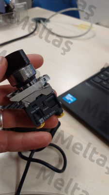 button for 	PXB-B391 Parker