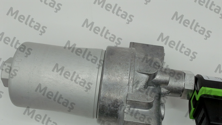 77665136 / PI 2005-058 MAHLE