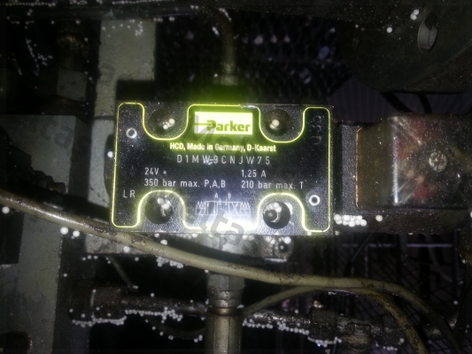 D1MW9CNJW75 - obsolete, replaced by - D1MW009CNJW1P  Parker