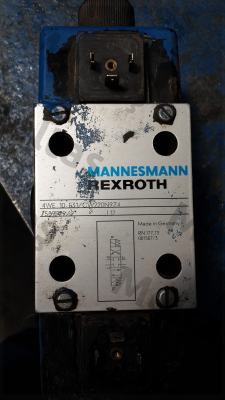 589929/9* - 4WE 10 E31/CW220N9Z4 same as P/N: R900589929 Type: 4WE 10 E3X/CW230N9Z4  Rexroth