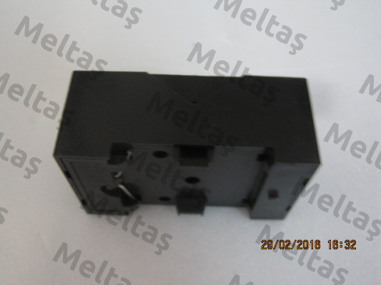 0-1415035-1  TE Connectivity (Tyco Electronics)