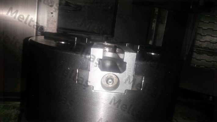 Foot connecting part for Mirror Code: KFD-HE 210  Röhm